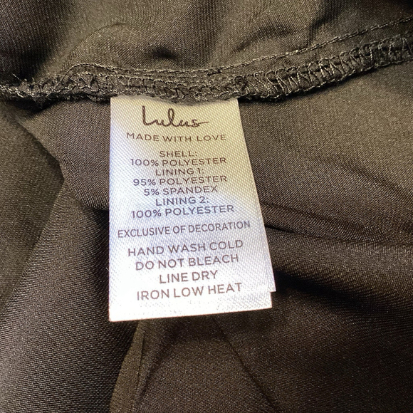 Lulus Dress Size L /XL Black Mini Embroidered Babydoll Skater Valentines Day NEW - Picture 11 of 11